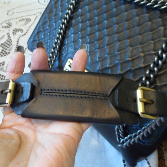 Lanvin Black Quilted/Smooth Leather Shoulder Bag w/ Gunmetal Chain Detail - Picture 11 of 16